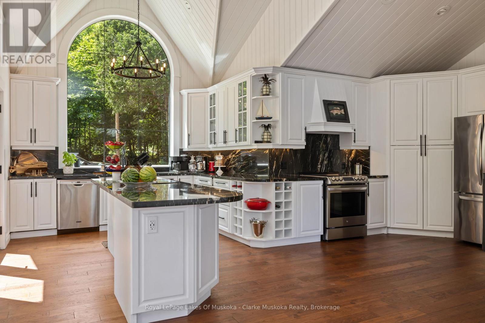 1118 Shamrock Road, Muskoka Lakes, Ontario P0B 1J0 - Photo 17 - X13462054