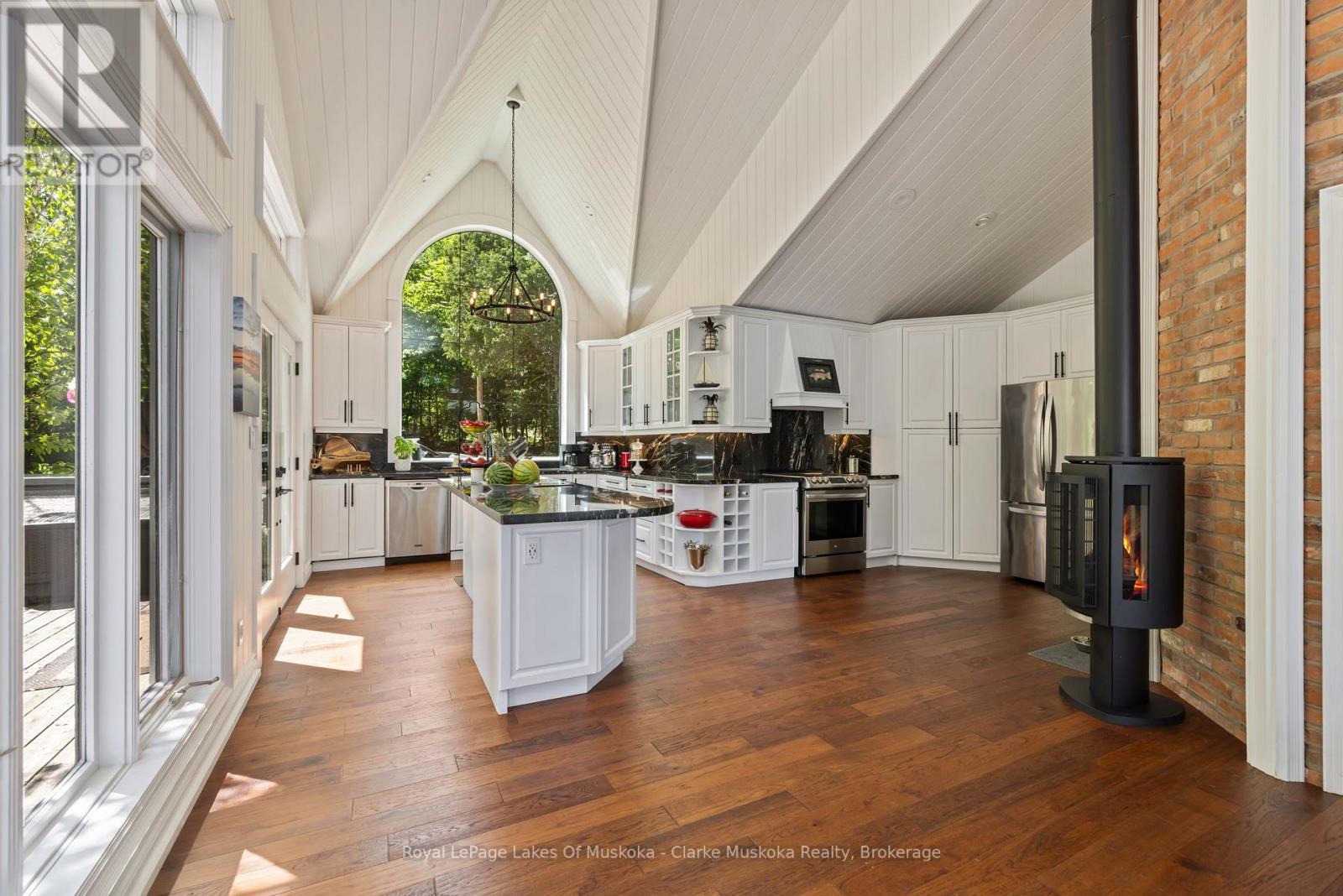 1118 Shamrock Road, Muskoka Lakes, Ontario P0B 1J0 - Photo 18 - X13462054
