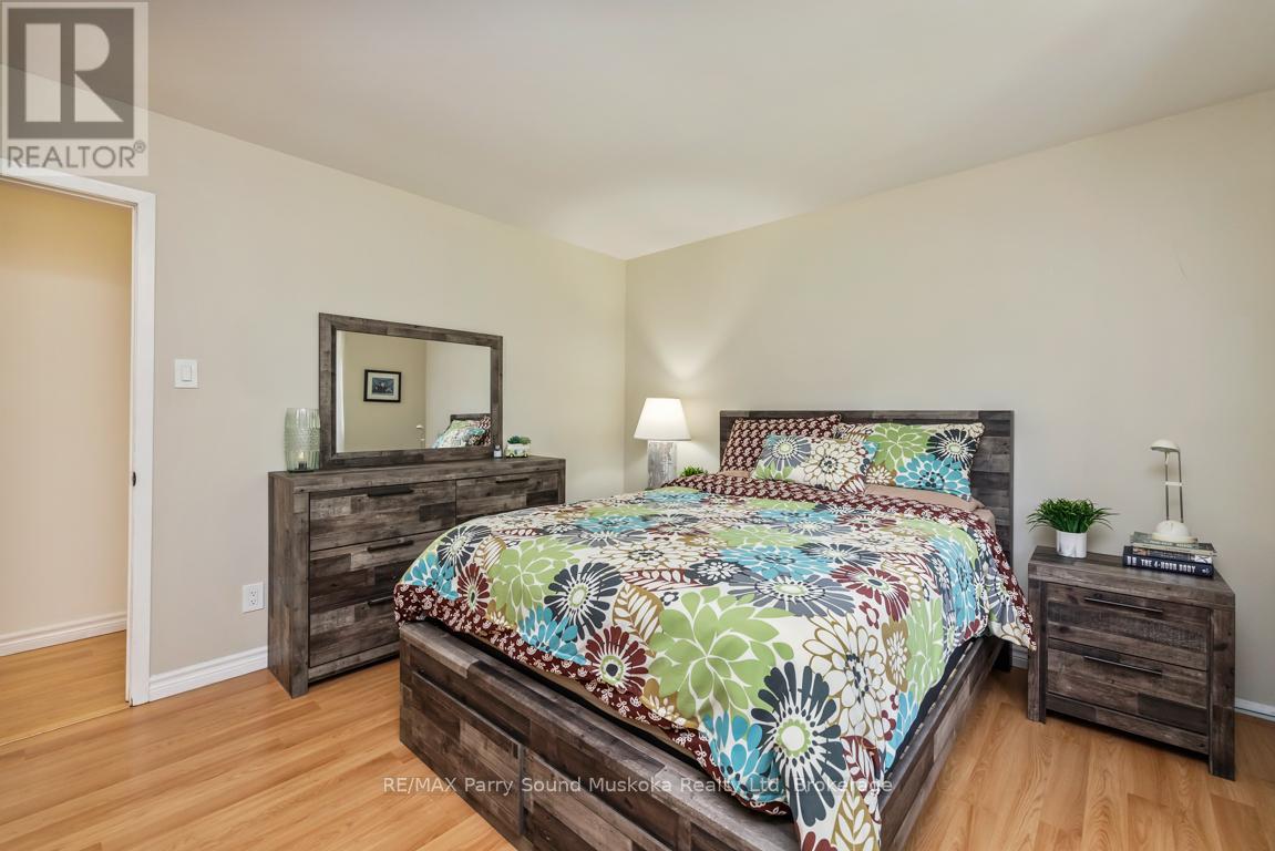 28 Clerks Road, Georgian Bay, Ontario  P0C 1H0 - Photo 19 - X13463442