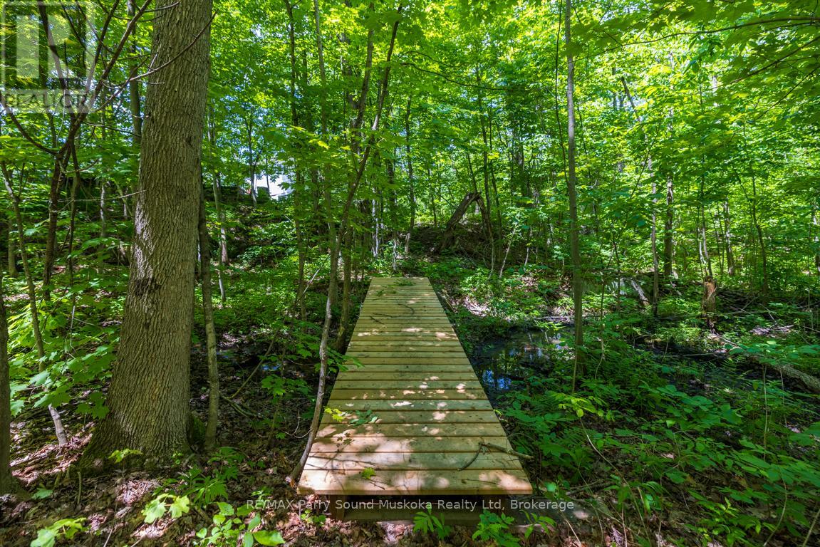 28 Clerks Road, Georgian Bay, Ontario  P0C 1H0 - Photo 40 - X13463442