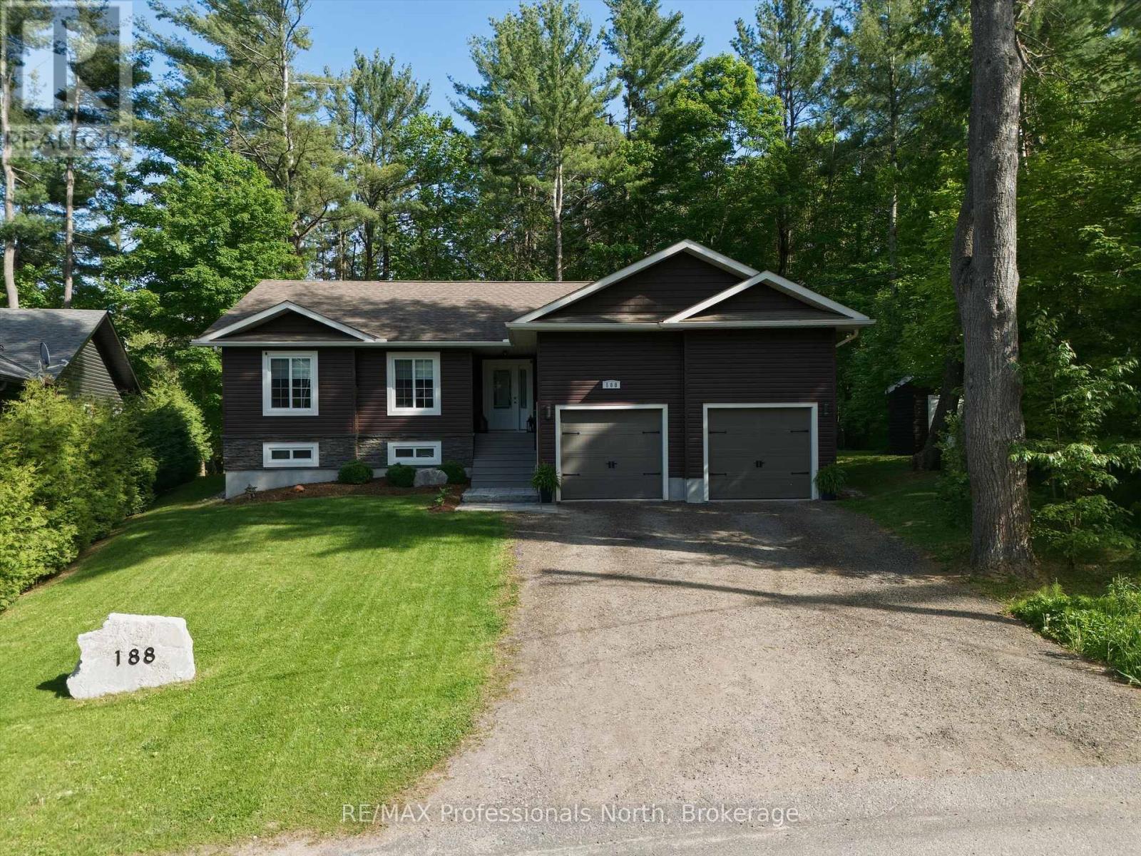 188 Vel-Dor Crescent, Bracebridge, Ontario P1L 1J4 - Photo 3 - X13463466
