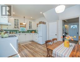 14 MILTON STREET, Bracebridge, Ontario