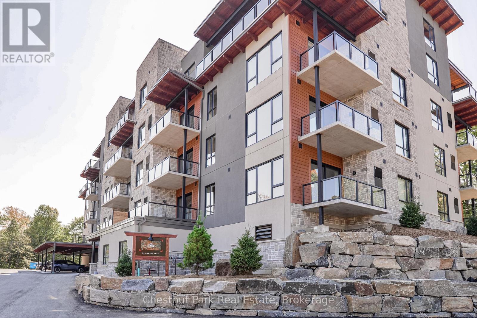 202 - 20 Campus Trail, Huntsville, Ontario  P1H 0K2 - Photo 1 - X13465804