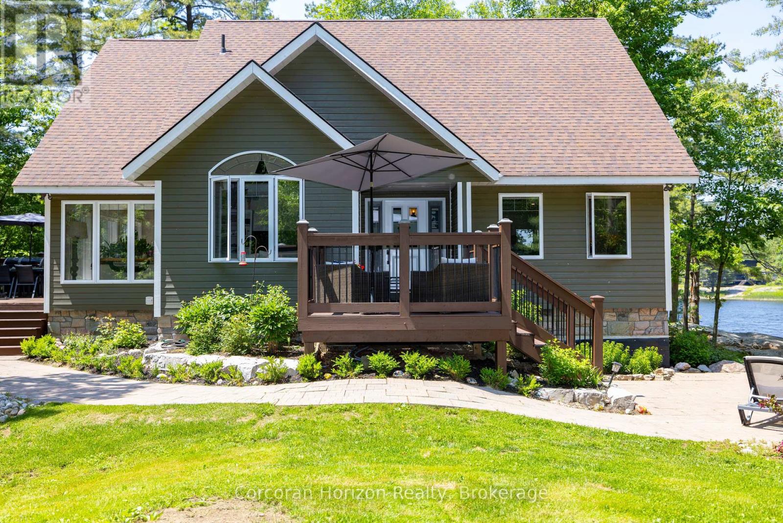 100 Island 630 Georgian Bay, Georgian Bay, Ontario  P0E 1E0 - Photo 1 - X13470076