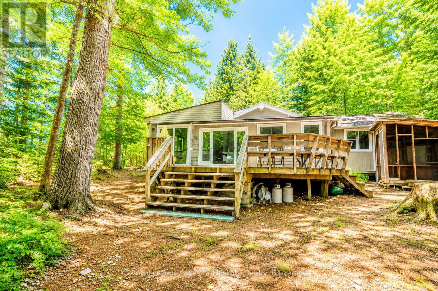 1036 Porcupine Point, Lake Of Bays, Ontario  P0B 1A0 - Photo 1 - X13480234