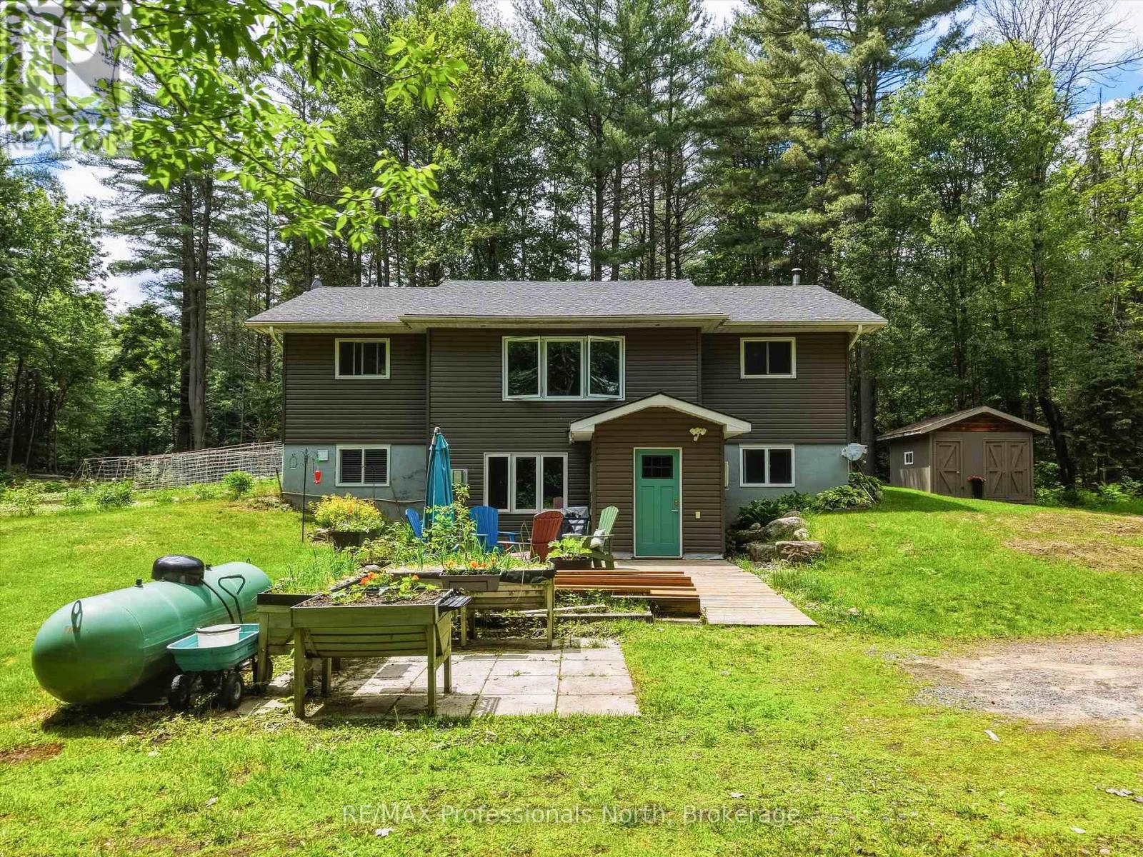 81 Watson Lane, Huntsville, Ontario  P0B 1M0 - Photo 1 - X13480268