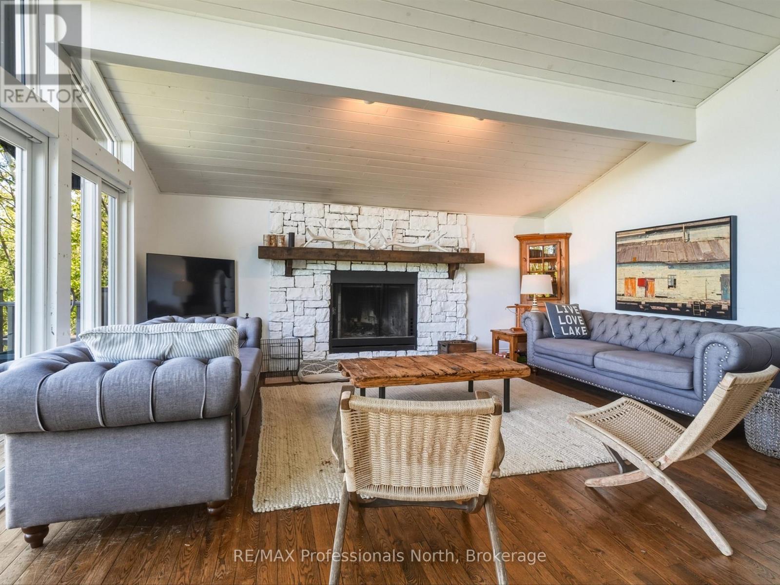 20 Macbeth Island, Bracebridge, Ontario  P1L 1X3 - Photo 16 - X13482638