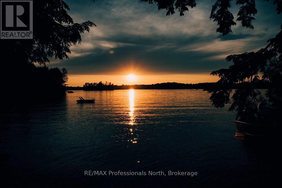 20 Macbeth Island, Bracebridge, Ontario  P1L 1X3 - Photo 2 - X13482638