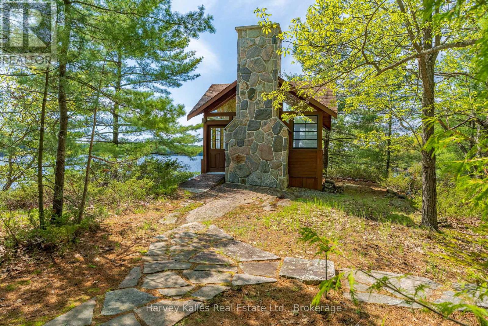 1615 Muskoka Road N, Gravenhurst, Ontario  P1P 1R4 - Photo 9 - X13484148