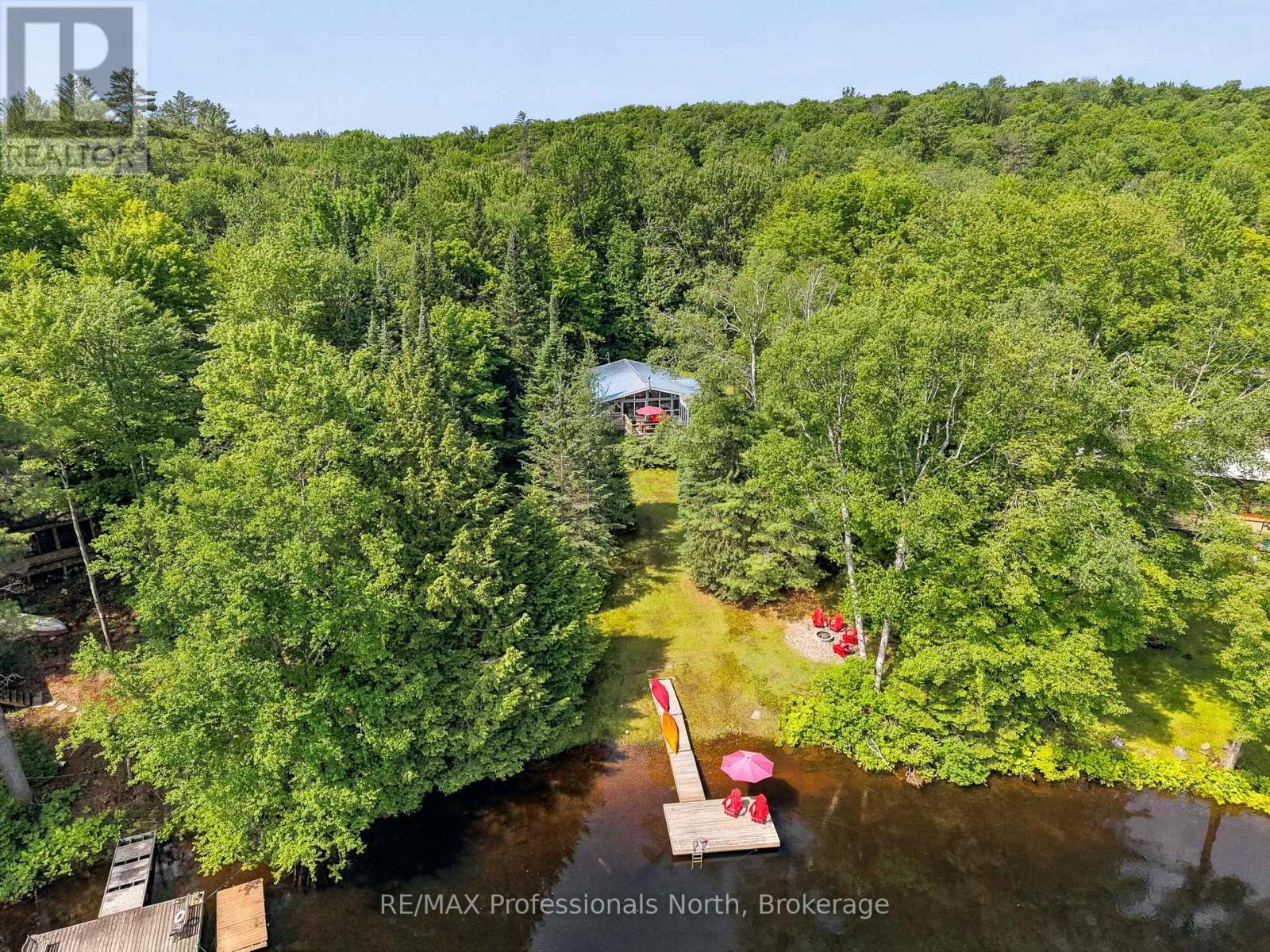 1245 Sherwood Forest Road, Bracebridge, Ontario P1L 1X3 - Photo 2 - X13484372