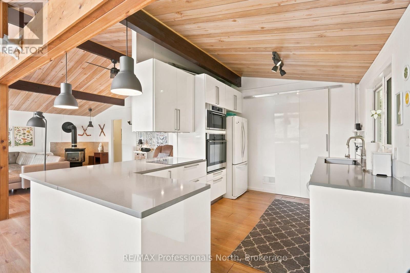1245 Sherwood Forest Road, Bracebridge, Ontario P1L 1X3 - Photo 24 - X13484372