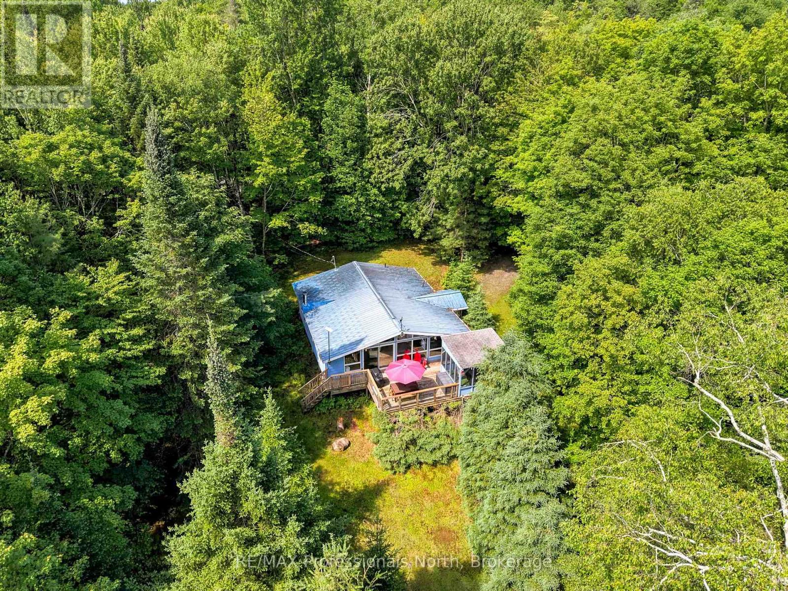 1245 Sherwood Forest Road, Bracebridge, Ontario P1L 1X3 - Photo 4 - X13484372