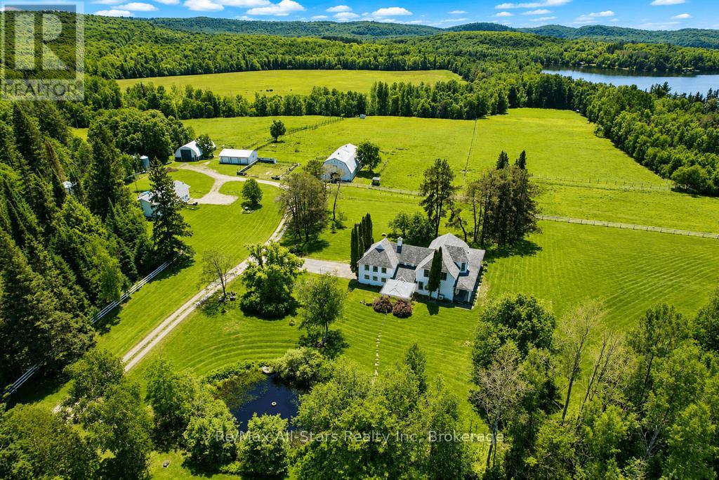 2383 60 Highway, Lake Of Bays, Ontario  P1H 2E5 - Photo 1 - X13485936