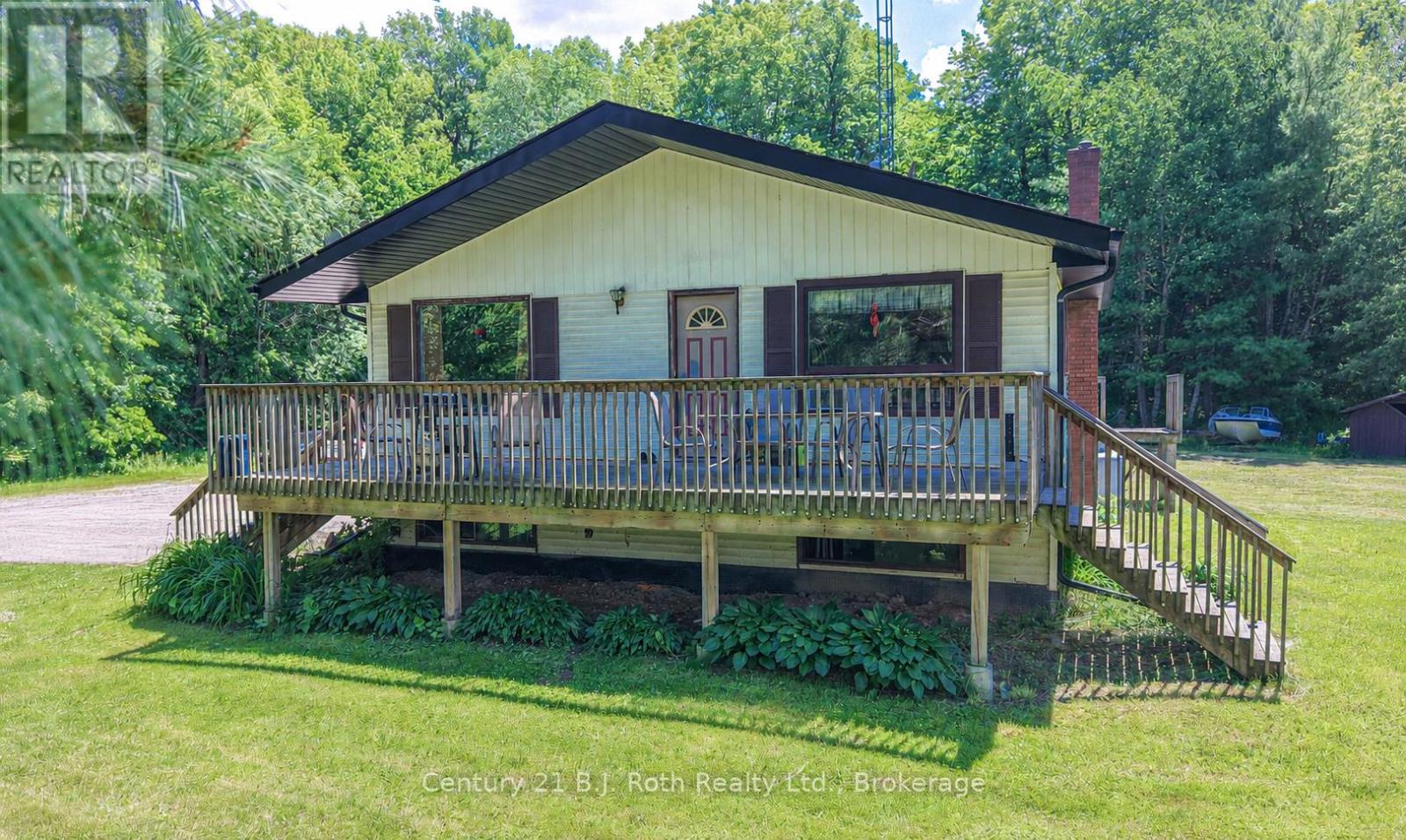 1423 Canning Road, Gravenhurst, Ontario P0E 1N0 - Photo 1 - X13489318