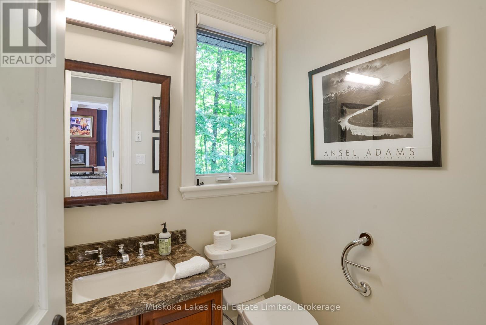 44 Estate Drive, Muskoka Lakes, Ontario  P0B 1J0 - Photo 19 - X13489860