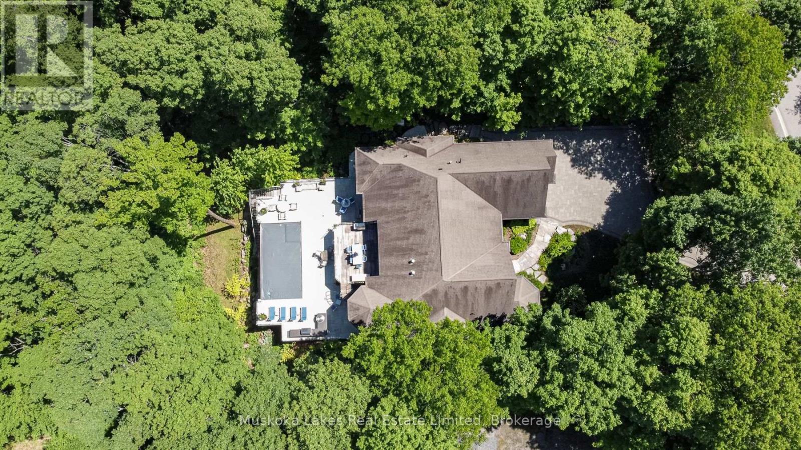 44 Estate Drive, Muskoka Lakes, Ontario  P0B 1J0 - Photo 33 - X13489860