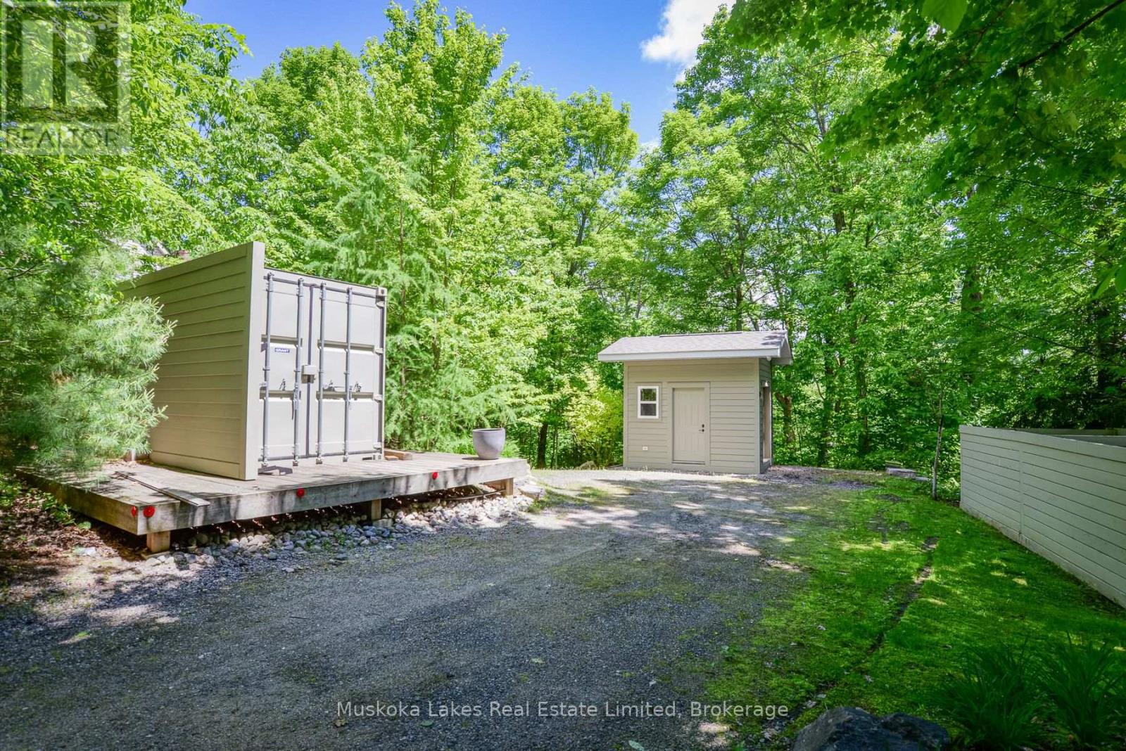 44 Estate Drive, Muskoka Lakes, Ontario  P0B 1J0 - Photo 37 - X13489860