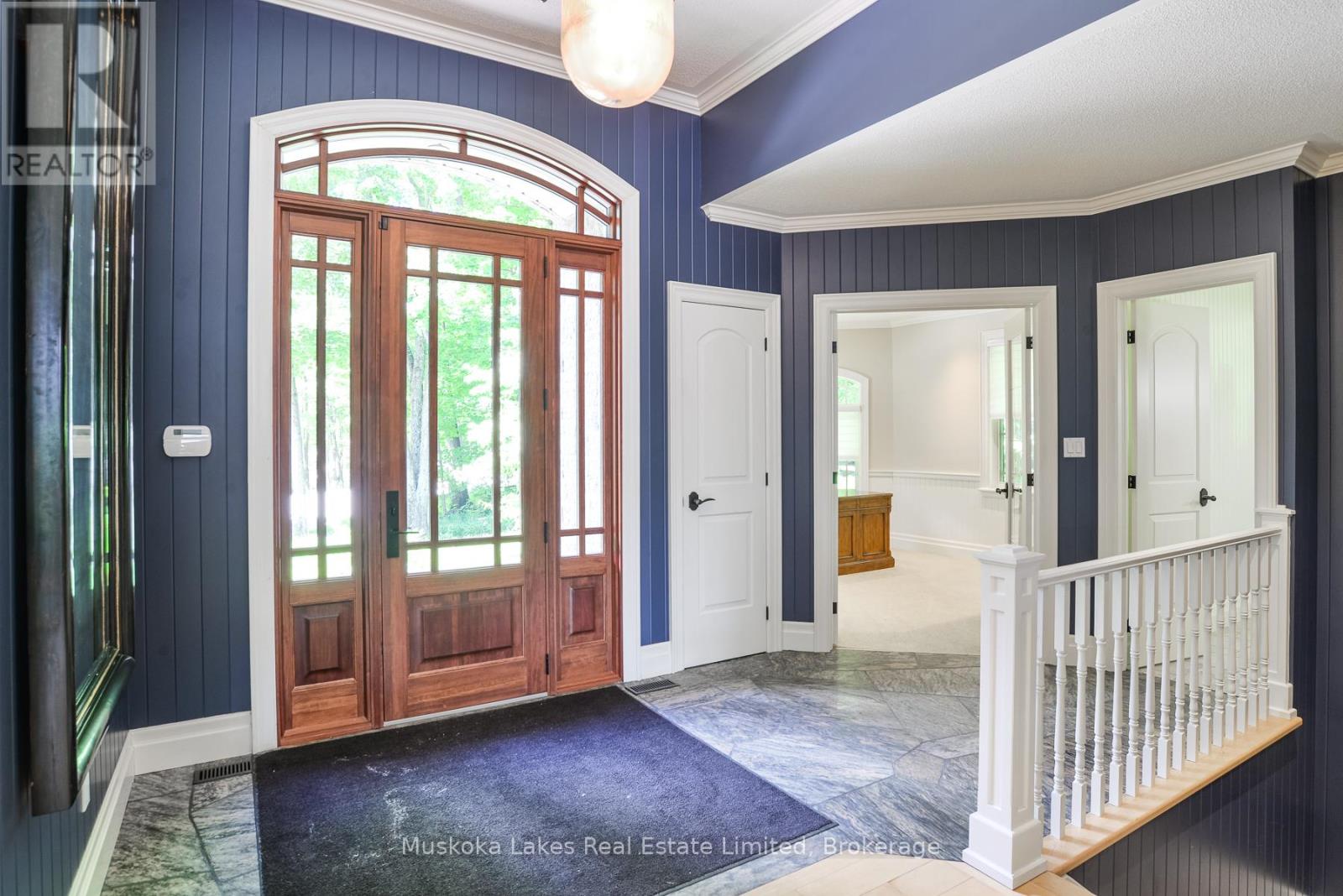 44 Estate Drive, Muskoka Lakes, Ontario  P0B 1J0 - Photo 4 - X13489860