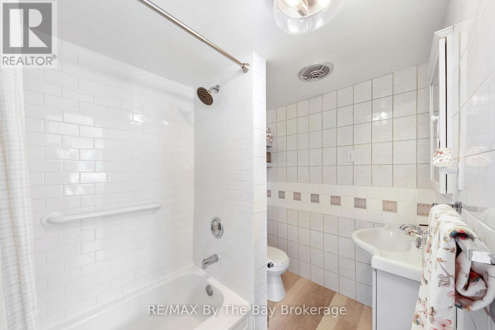 151 Macey Bay Road, Georgian Bay, Ontario  L0K 1S0 - Photo 32 - X13490372