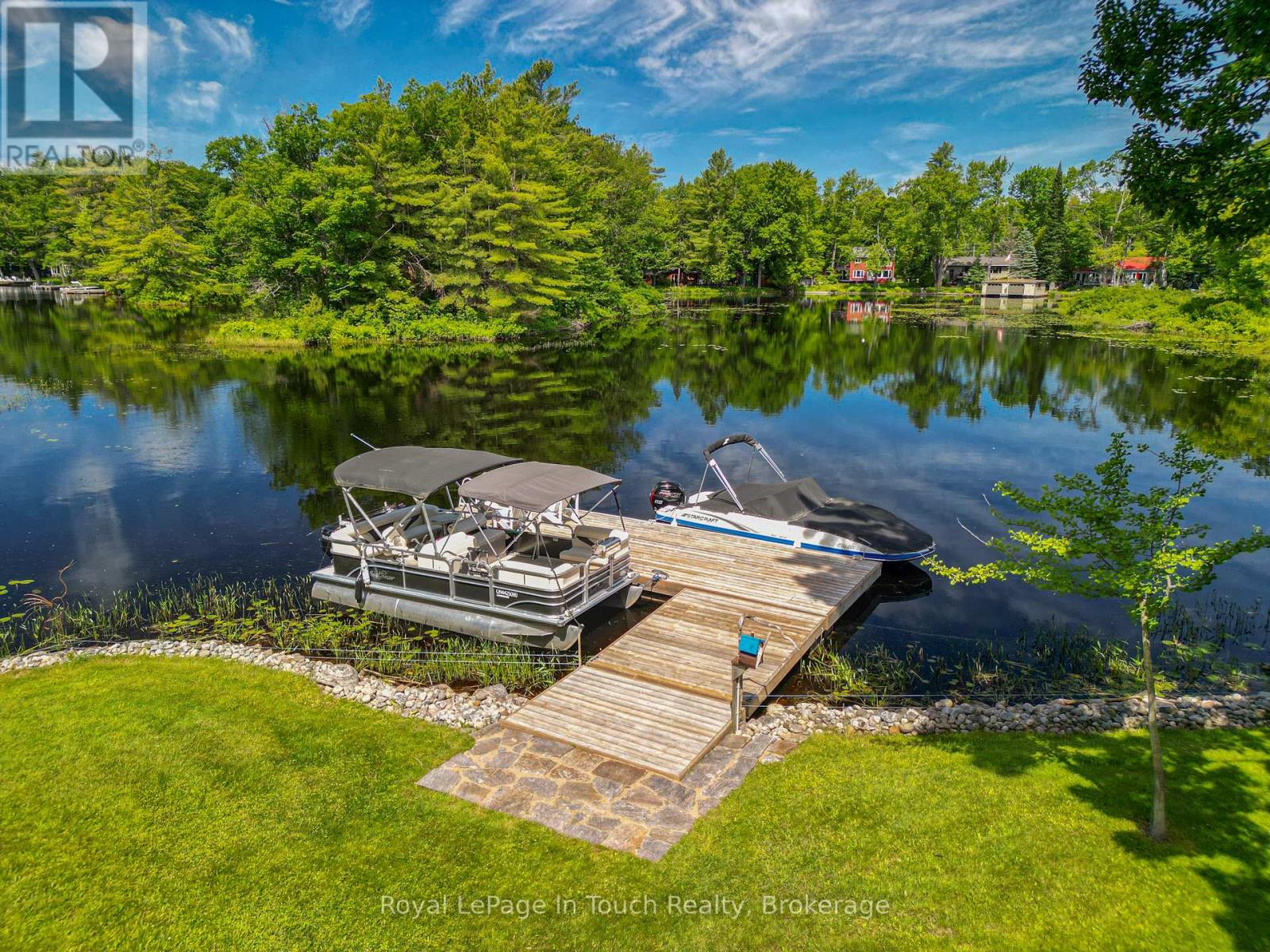 1464 Golden Beach Road, Bracebridge, Ontario  P1L 1W8 - Photo 1 - X13491430