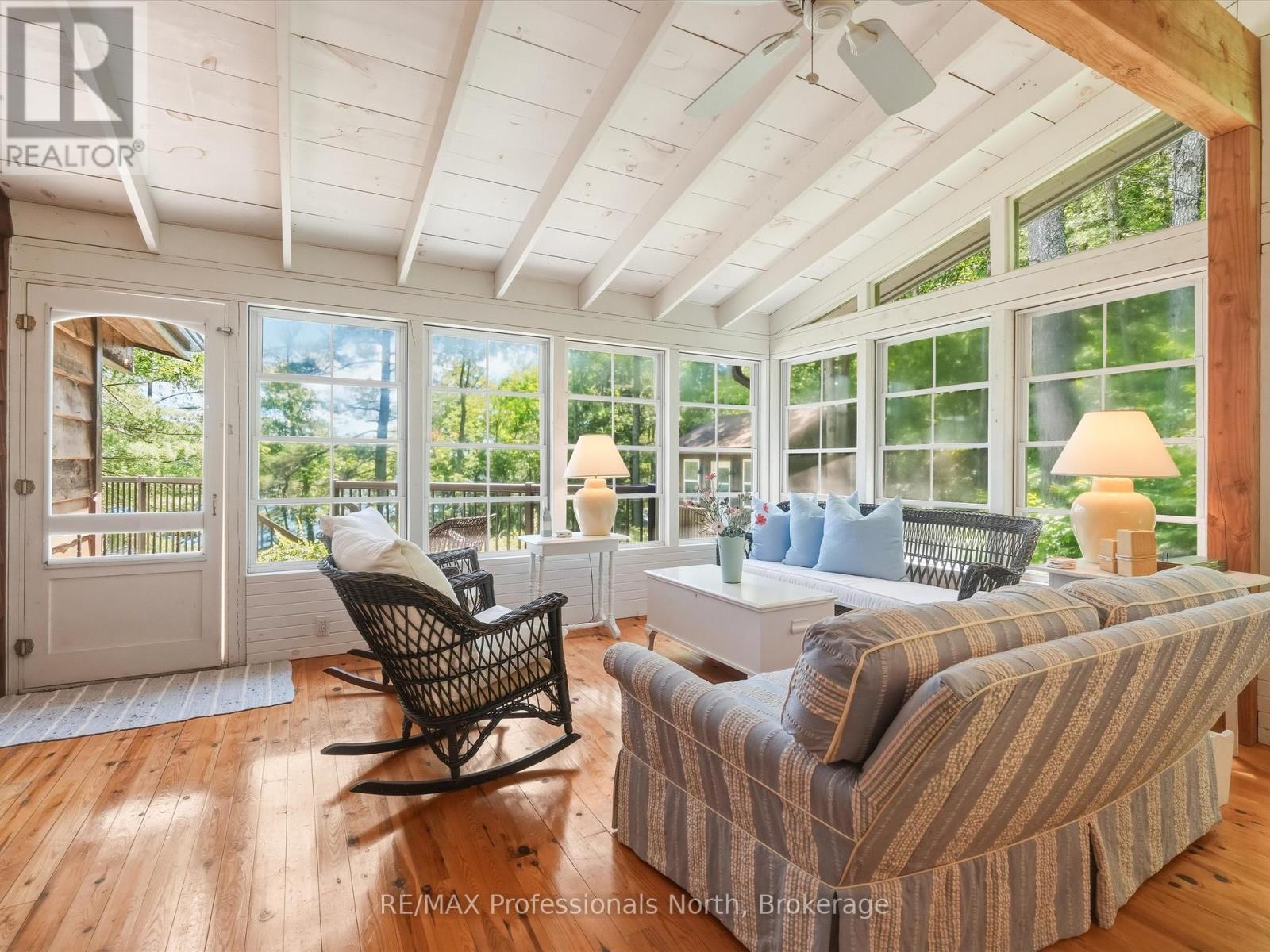 23 Taylor Island, Gravenhurst, Ontario  P1P 1R2 - Photo 1 - X13491704