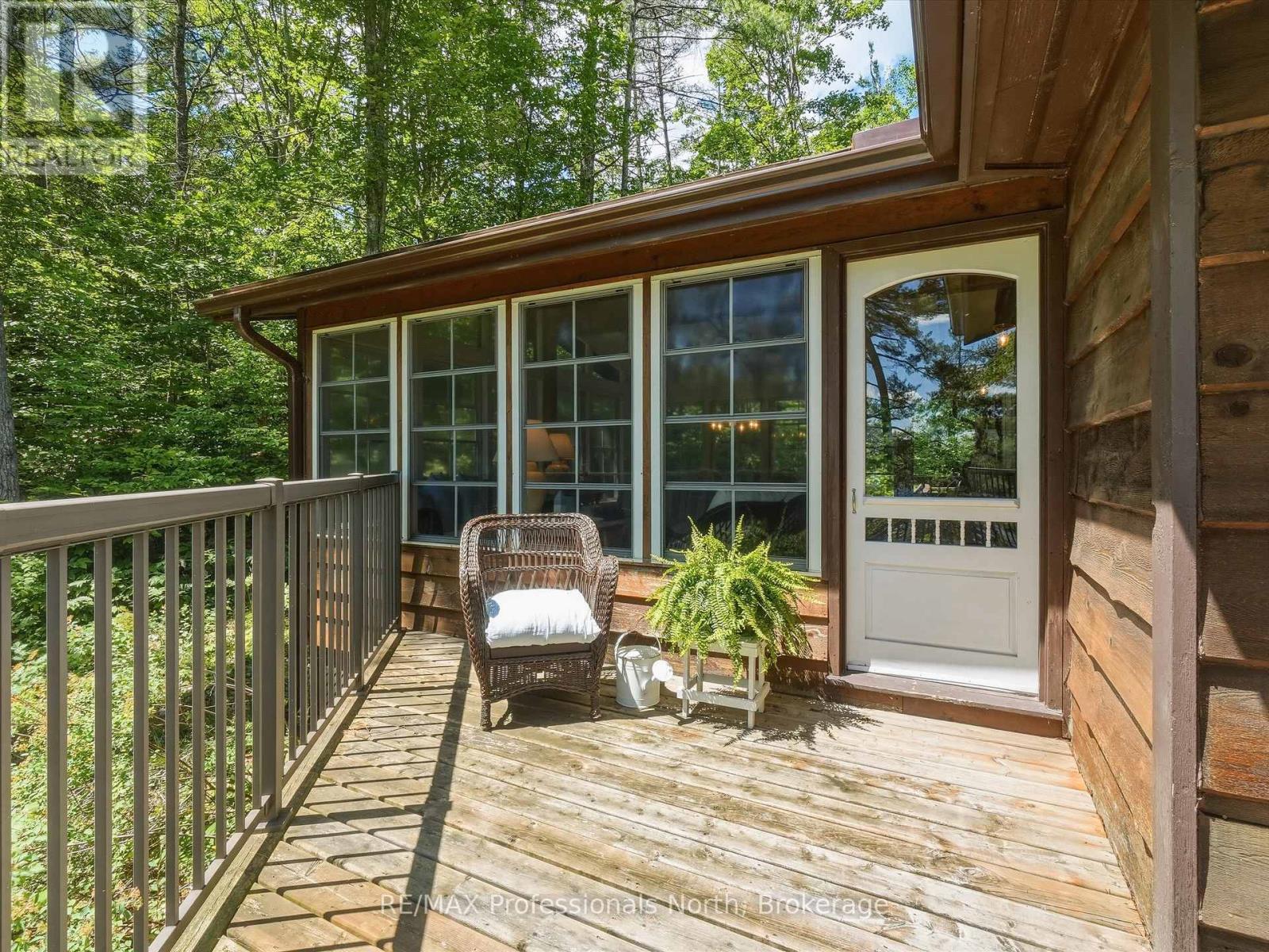 23 Taylor Island, Gravenhurst, Ontario  P1P 1R2 - Photo 23 - X13491704