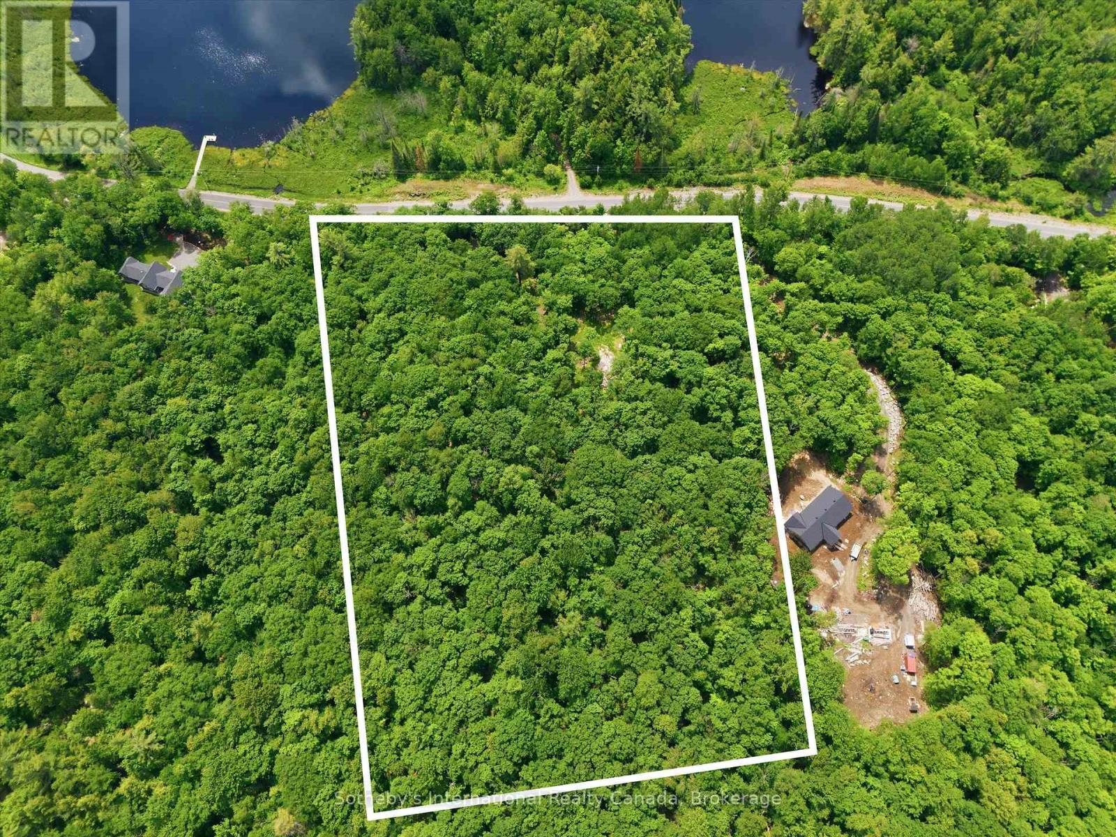 1731 Fraserburg Road, Bracebridge, Ontario P1L 1X3 - Photo 1 - X13493044