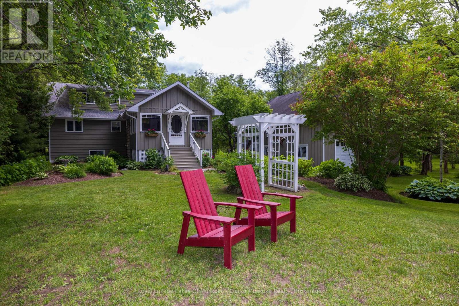 43 Maple St, Seguin, Ontario  P0C 1J0 - Photo 16 - X13494016