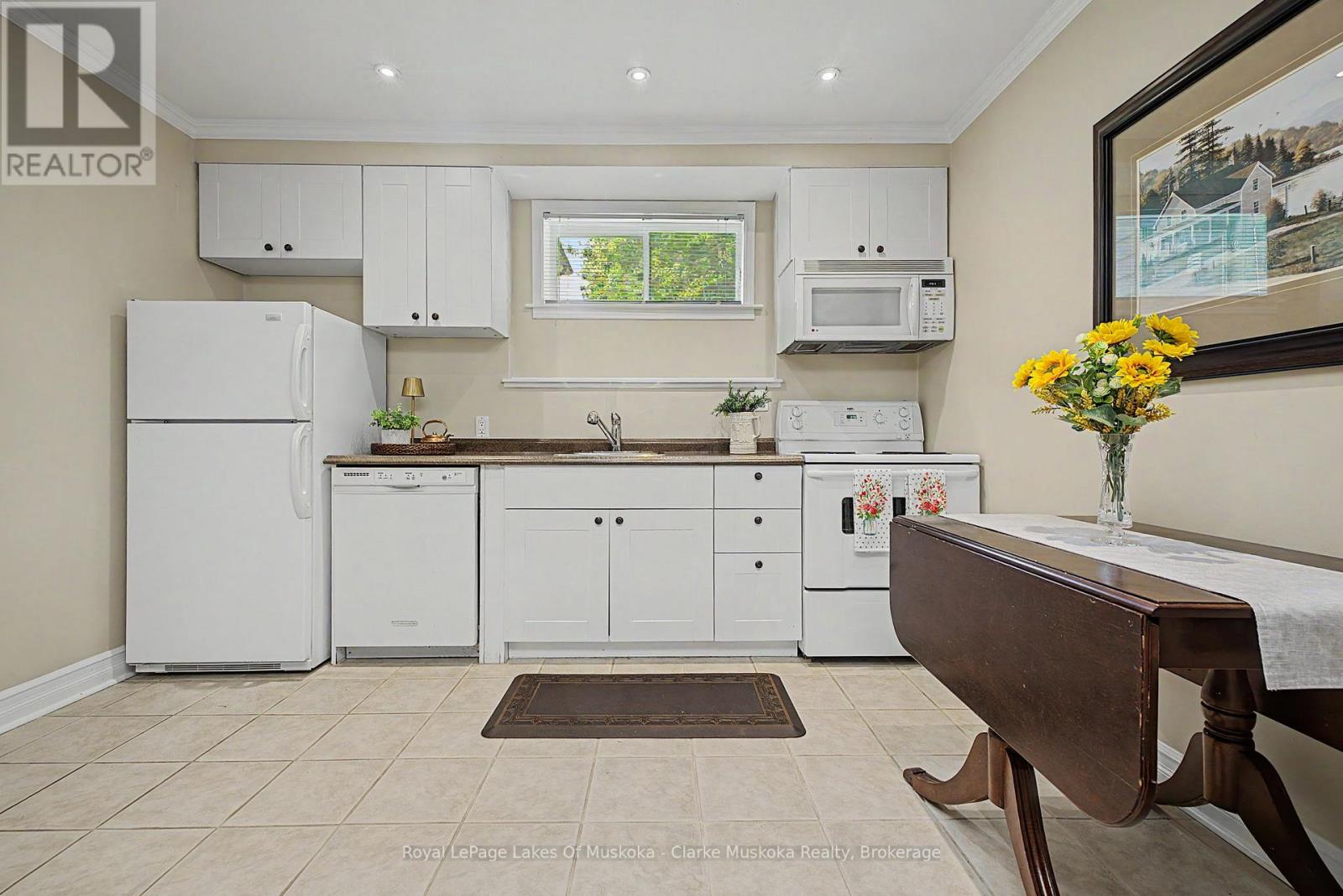 43 Maple St, Seguin, Ontario  P0C 1J0 - Photo 35 - X13494016