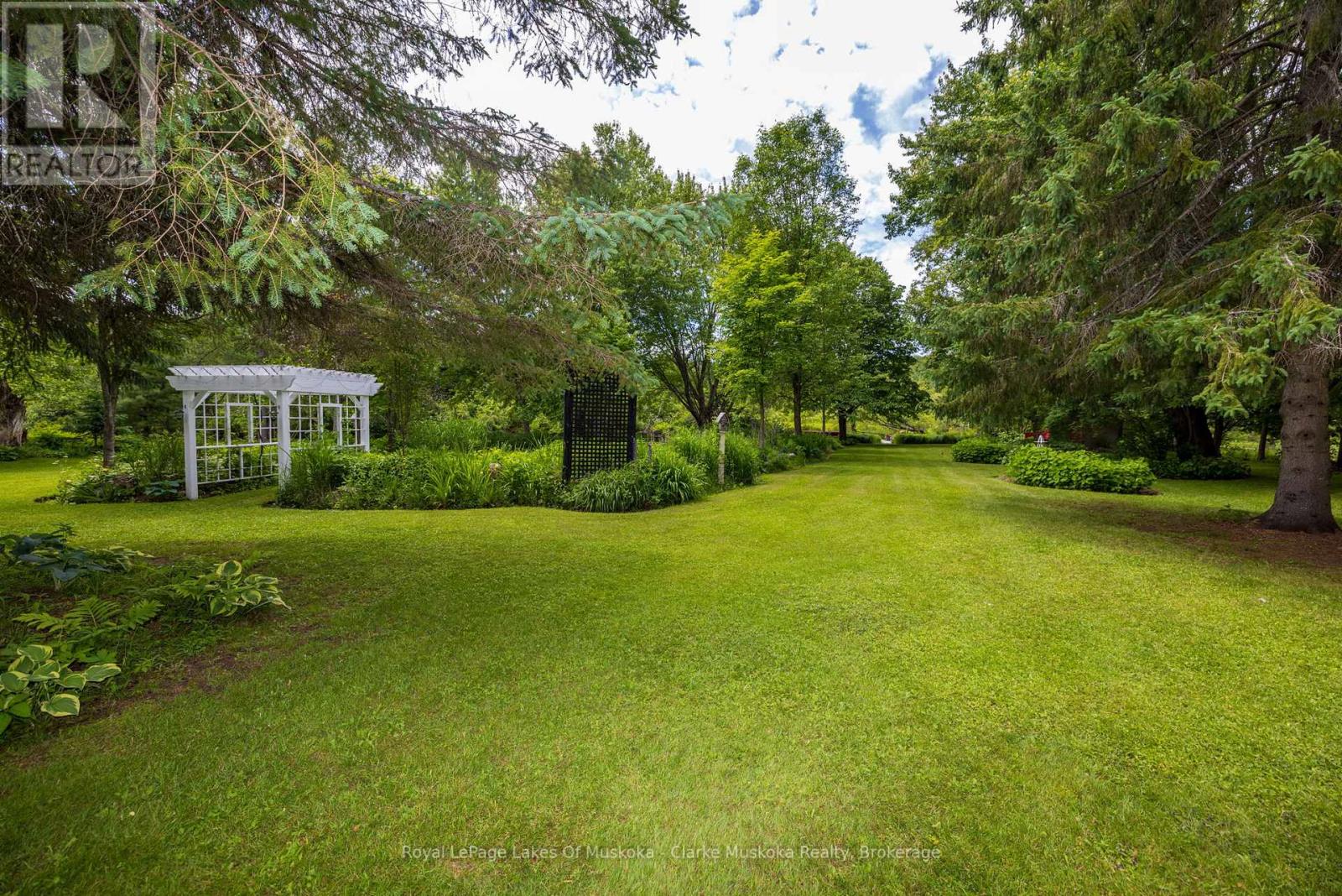 43 Maple St, Seguin, Ontario  P0C 1J0 - Photo 7 - X13494016