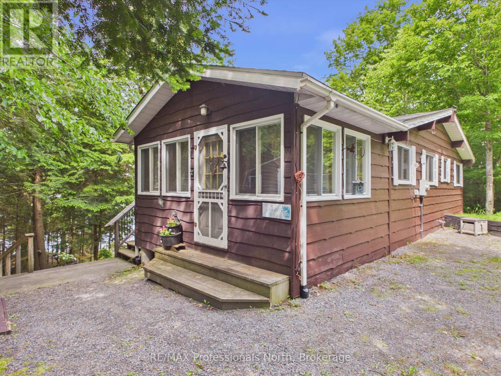 1007 Leech Lake Point Road, Bracebridge, Ontario  P1L 1X3 - Photo 4 - X13494178