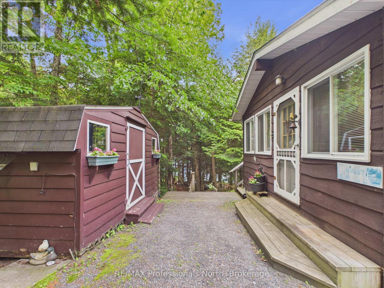 1007 Leech Lake Point Road, Bracebridge, Ontario  P1L 1X3 - Photo 5 - X13494178