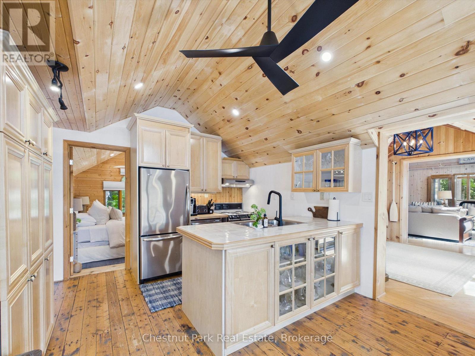 51 Taylor Island, Gravenhurst, Ontario P1P 1R2 - Photo 15 - X13494674