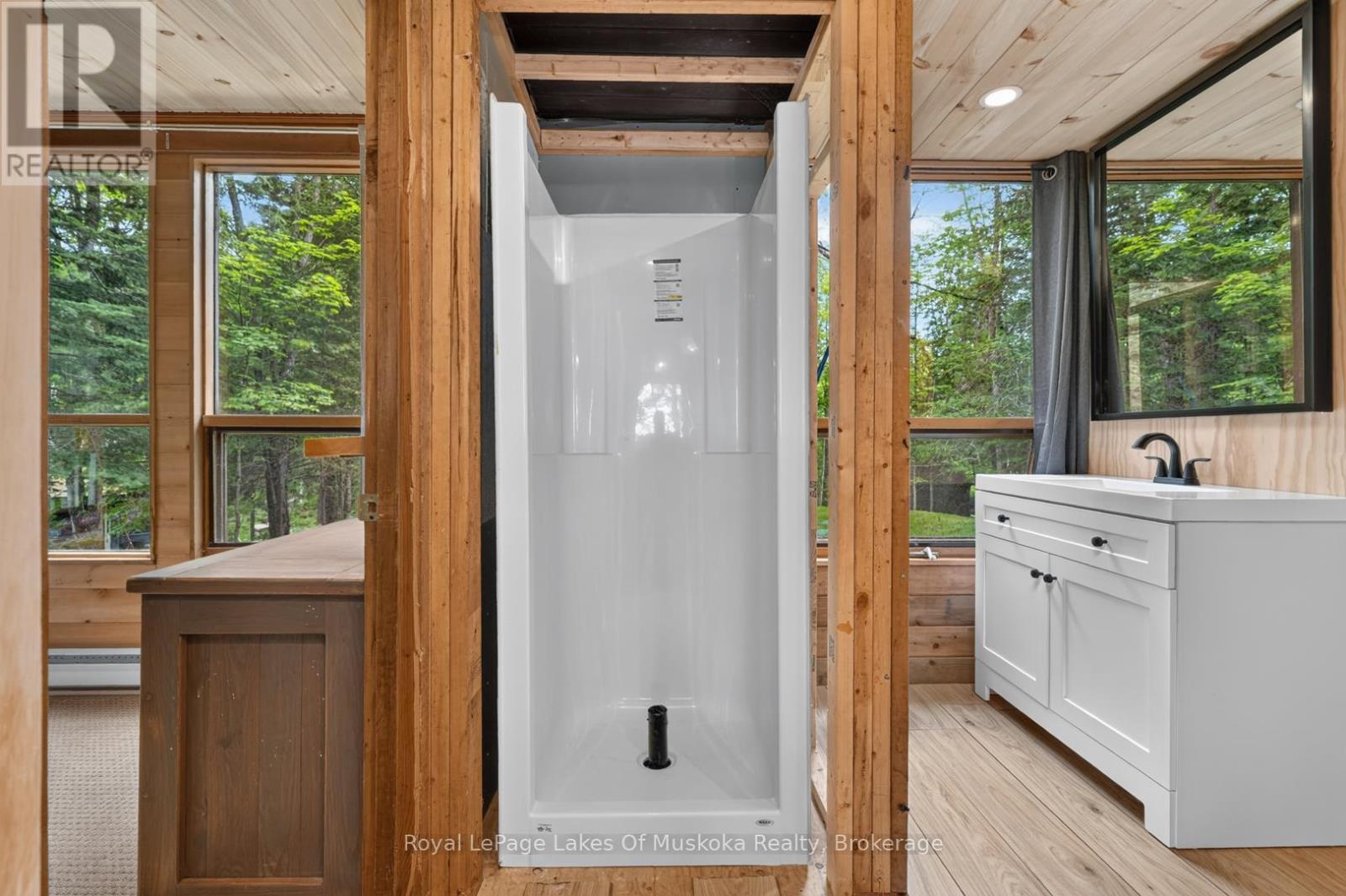 1053 East Walker Lake Drive, Lake Of Bays, Ontario P1H 2J6 - Photo 21 - X13499650