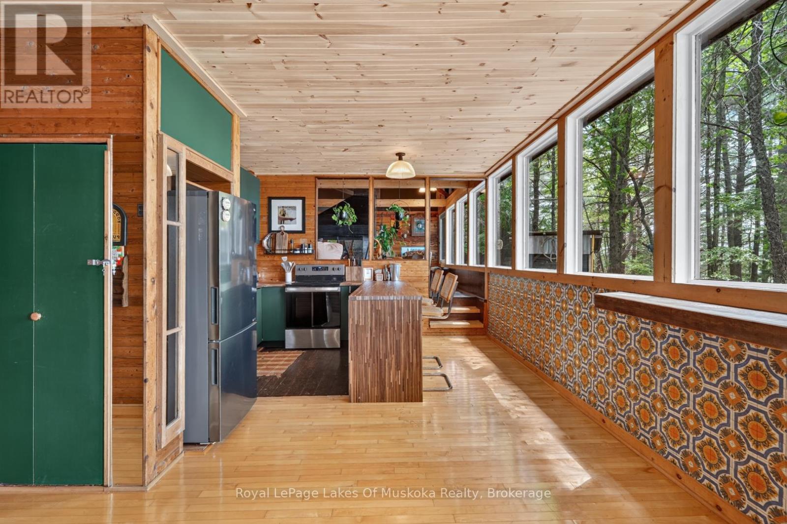 1053 East Walker Lake Drive, Lake Of Bays, Ontario P1H 2J6 - Photo 9 - X13499650