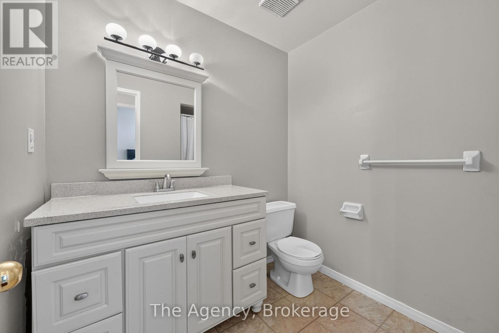 97 Shoreline Drive, Bracebridge, Ontario P1L 1Z4 - Photo 38 - X13501500