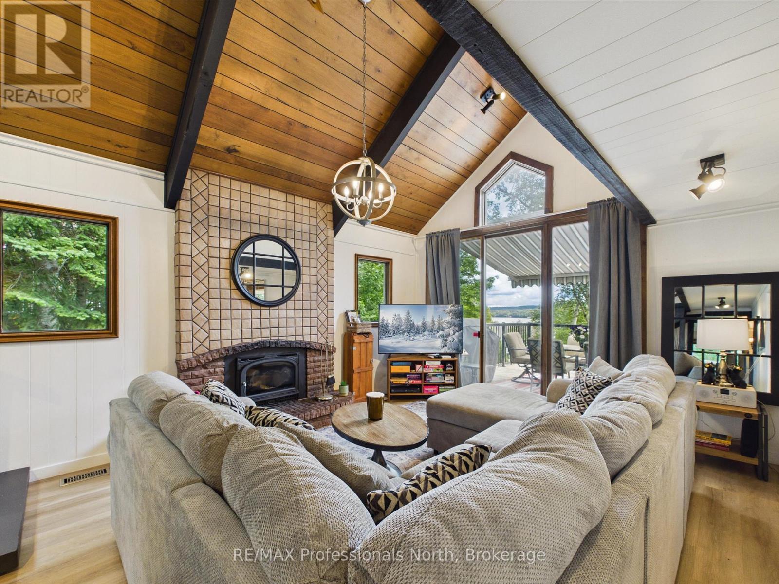 1760 Valley Road, Huntsville, Ontario  P1H 1A8 - Photo 5 - X13501758