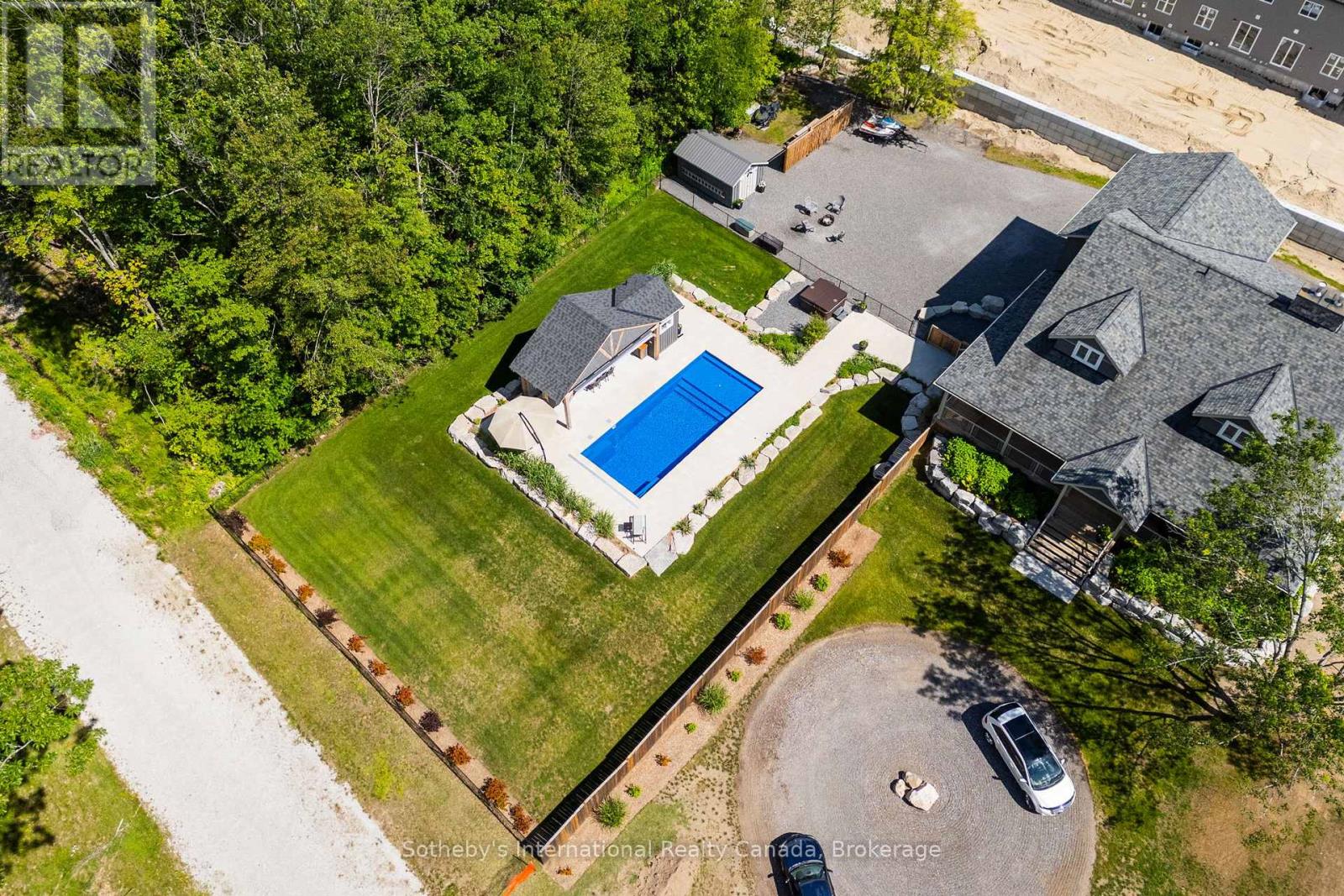 145 Blanchard Street E, Gravenhurst, Ontario P1P 1B1 - Photo 1 - X13503298