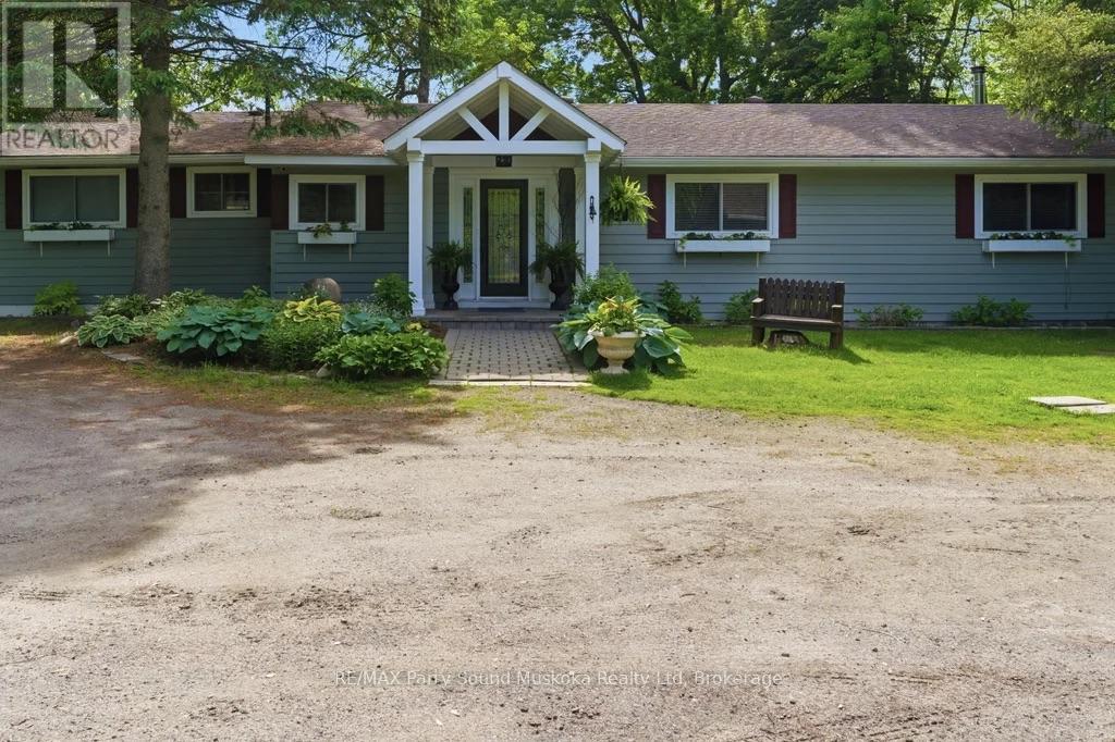 49 Maple Street, Seguin, Ontario P0C 1J0 - Photo 1 - X13505062