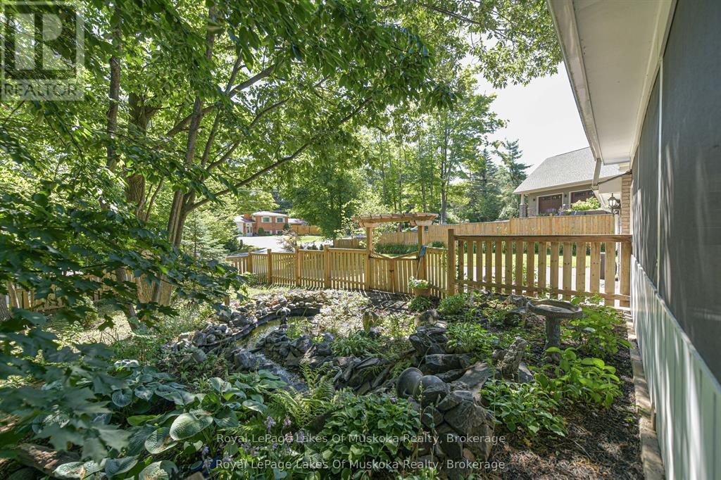 115 Douglas Street, Gravenhurst, Ontario P1P 1A4 - Photo 7 - X13511620
