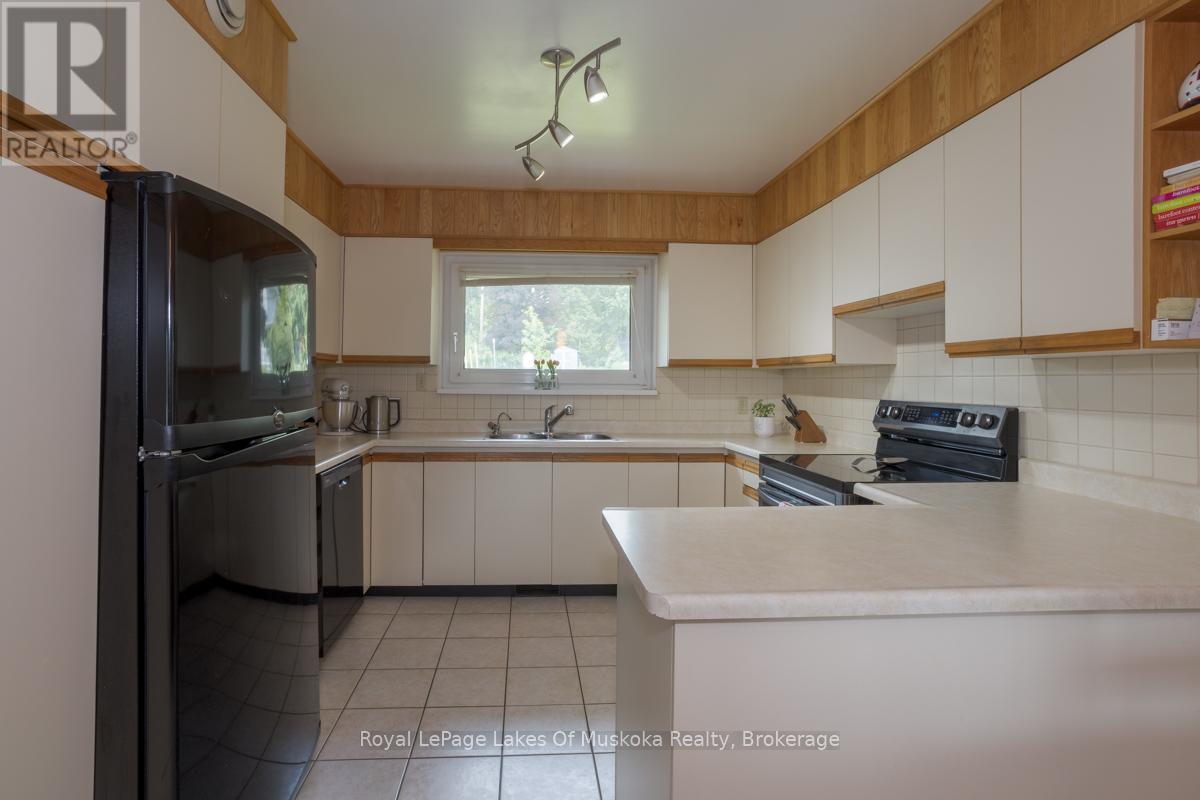 110 Dill Street, Bracebridge, Ontario P1L 1E5 - Photo 16 - X13512040