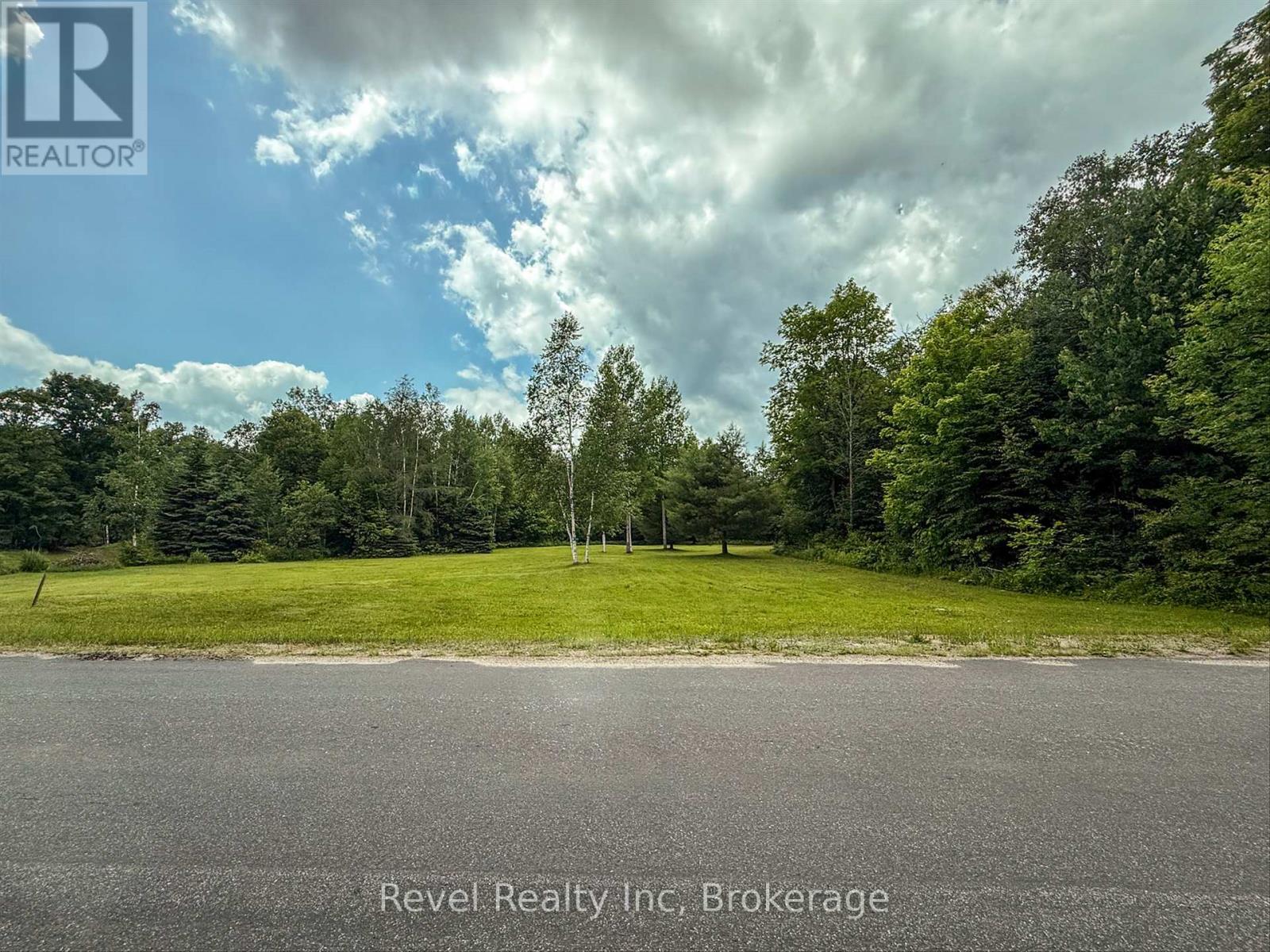 Lot 2 Bird Lake Road, Bracebridge, Ontario  P1L 1X1 - Photo 1 - X13512070