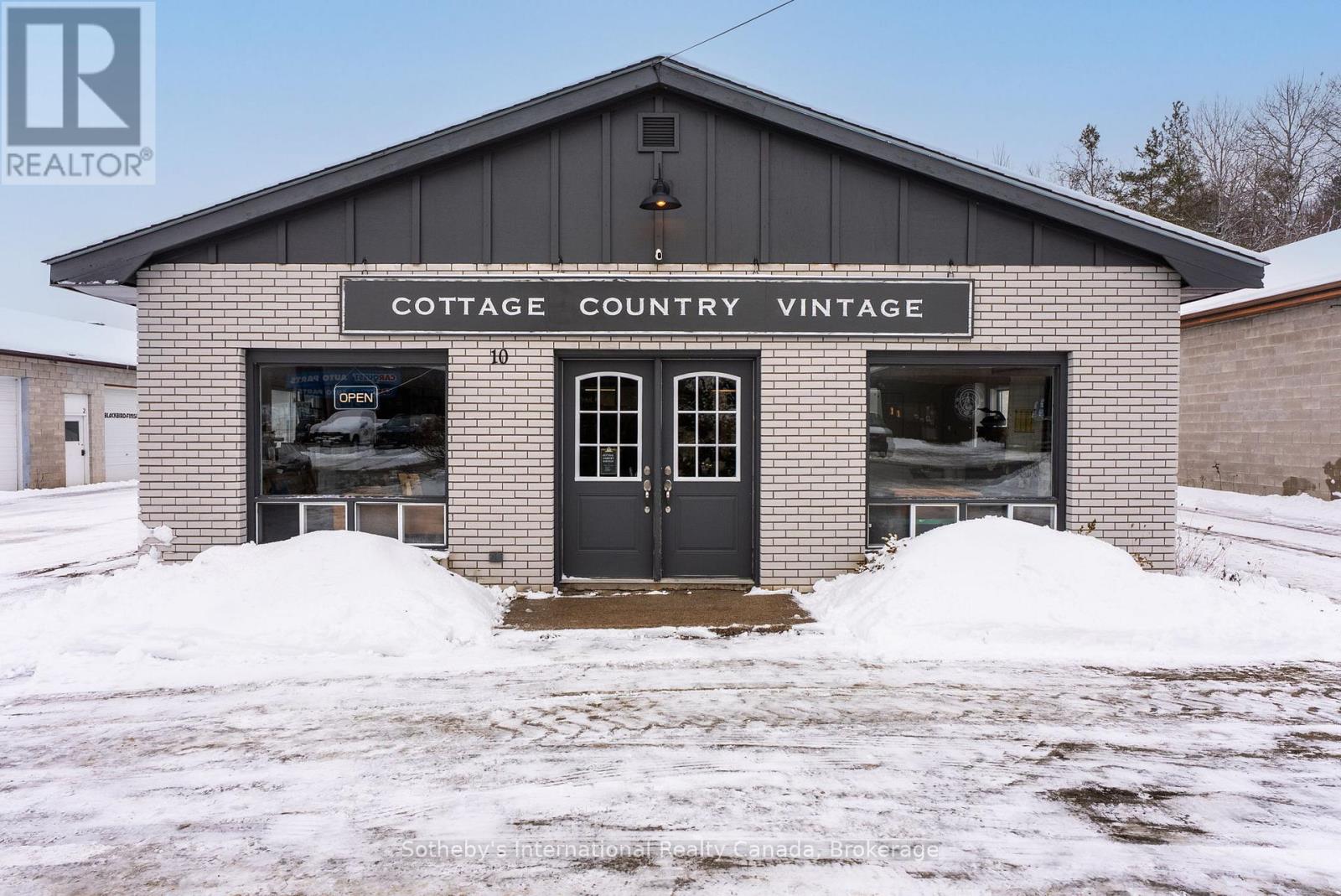 10 Armstrong Street, Bracebridge, Ontario P1L 1C1 - Photo 30 - X13513190