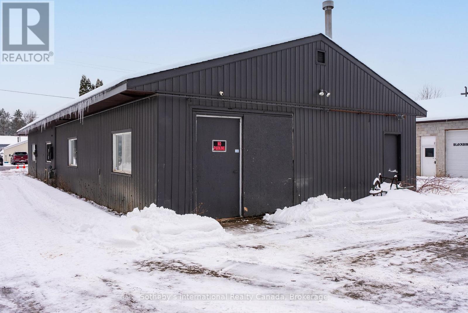 10 Armstrong Street, Bracebridge, Ontario P1L 1C1 - Photo 34 - X13513190
