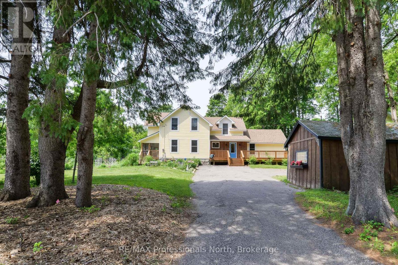325 Mcpherson Street, Gravenhurst, Ontario P1P 0E8 - Photo 2 - X13514658