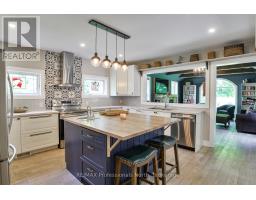 325 MCPHERSON STREET, Gravenhurst, Ontario