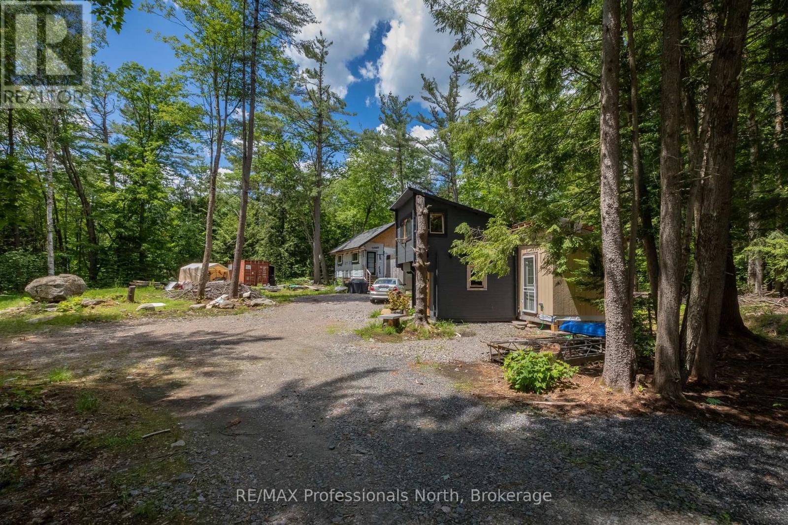 1219 Medora Lake Road, Muskoka Lakes, Ontario  P0C 1A0 - Photo 2 - X13515598
