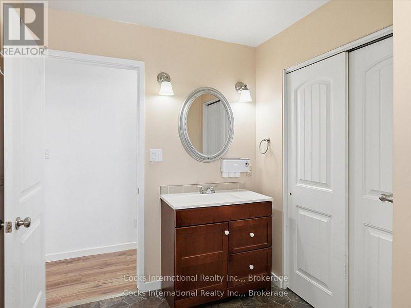 36 Susan Street W, Huntsville, Ontario P1H 1X2 - Photo 19 - X13516470