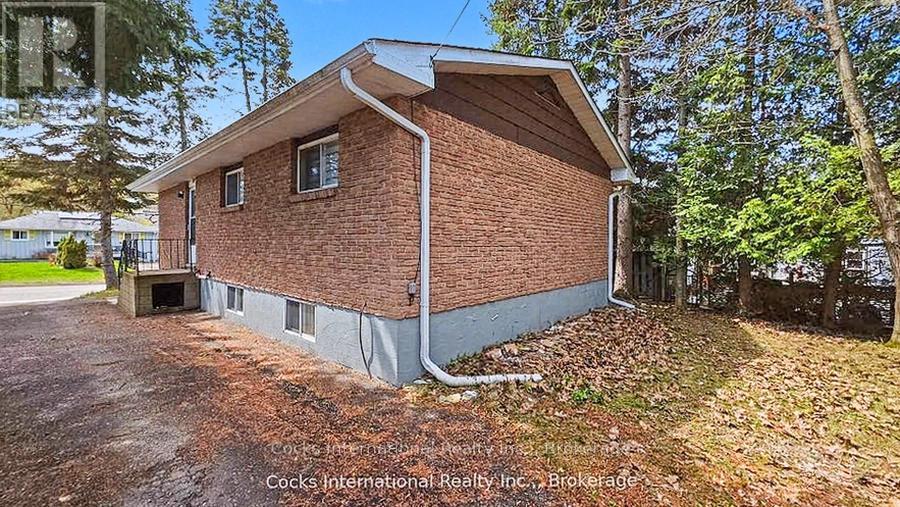 36 Susan Street W, Huntsville, Ontario P1H 1X2 - Photo 35 - X13516470