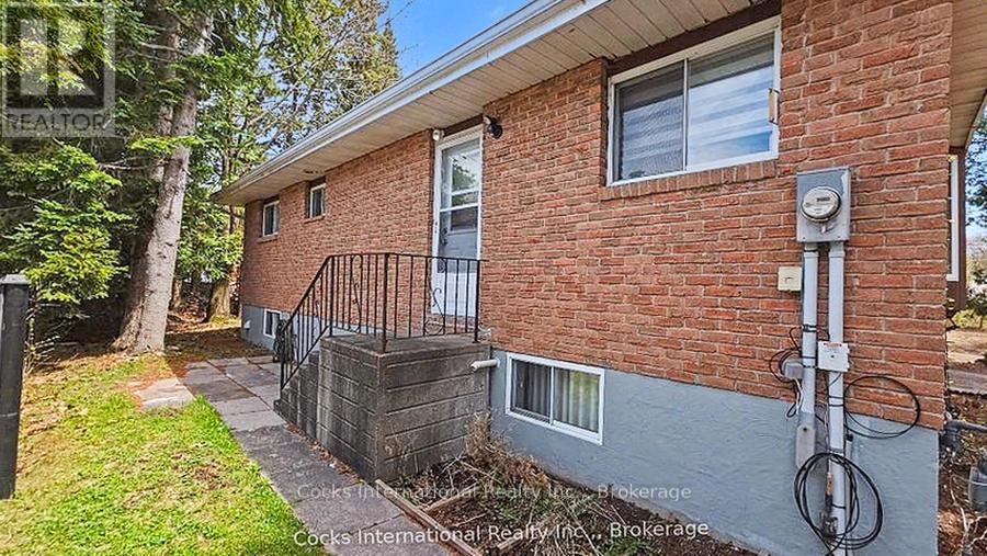 36 Susan Street W, Huntsville, Ontario P1H 1X2 - Photo 37 - X13516470